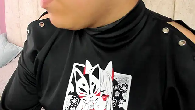 Snapshot of Satuurn_ chatting on February 2025 03:52:01 PM Satuurn online show from February 2025 03:52:01 PM