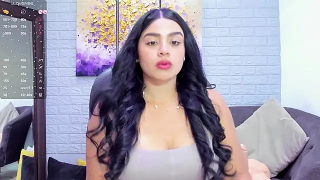 Paula Desousa online show from March 2026 05:09:02 PM