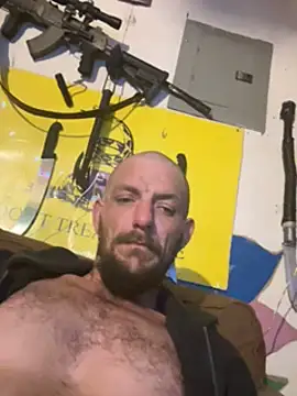 Snapshot of 420rickie420 chatting on December 2024 09:42:02 PM 420rickie420 online show from December 2024 09:42:02 PM