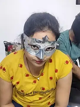 Snapshot of Harsh_Ankita_Couple chatting on September 2025 04:39:01 PM Harsh Ankita Couple online show from September 2025 04:39:01 PM