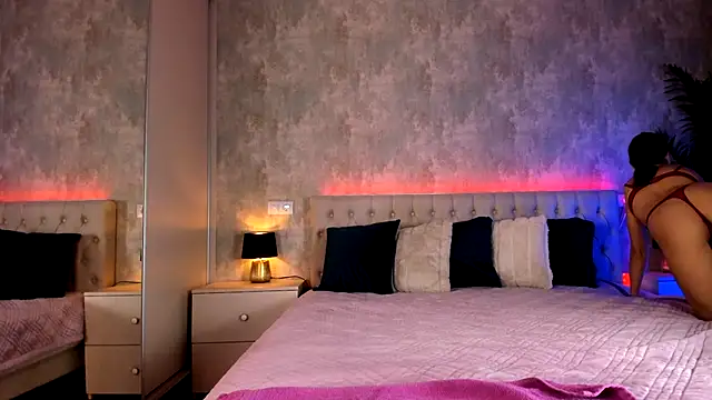 Rai Raisa online show from November 2025 01:56:02 PM