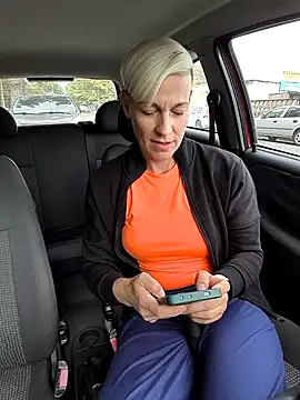 DarleenHot online show from September 2025 12:19:01 PM