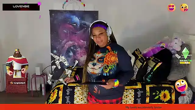 Snapshot of temptressbeauty24 chatting on February 2025 01:11:01 AM temptressbeauty24 online show from February 2025 01:11:01 AM