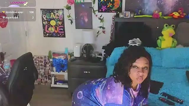 Snapshot of temptressbeauty24 chatting on September 2025 03:29:01 AM temptressbeauty24 online show from September 2025 03:29:01 AM