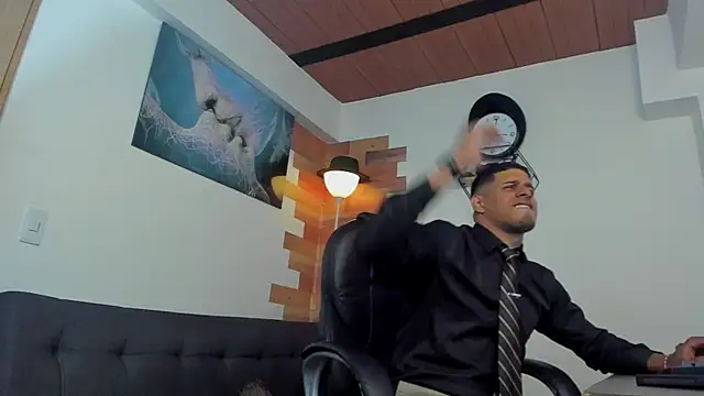 vincen jose online show from December 2024 02:44:02 AM