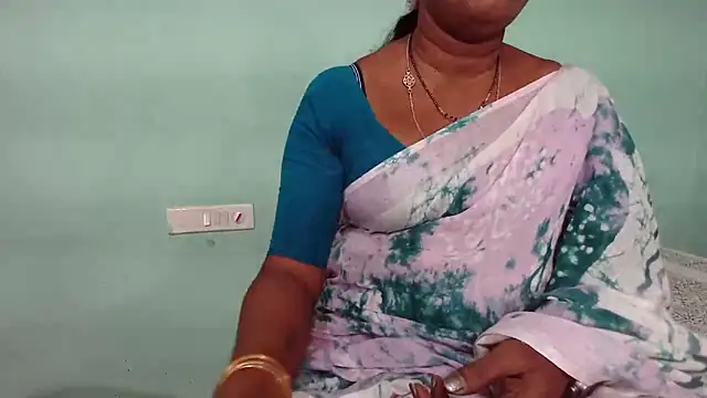 shrutitelugu69 online show from April 2026 06:00:02 AM