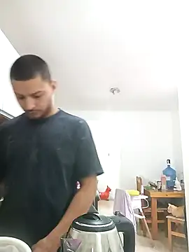 emrehliug12 online show from December 2024 10:50:02 AM