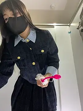 Snapshot of Asia-Lynn chatting on December 2024 10:59:01 AM Asia-Lynn online show from December 2024 10:59:01 AM