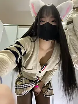 Snapshot of Asia-Lynn chatting on January 2025 10:53:02 AM Asia-Lynn online show from January 2025 10:53:02 AM