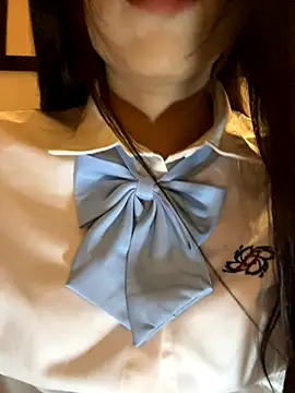 Snapshot of Asia-Lynn chatting on October 2025 10:18:01 AM Asia-Lynn online show from October 2025 10:18:01 AM