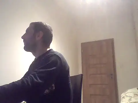 Snapshot of matejk chatting on October 2025 07:24:01 PM matejk online show from October 2025 07:24:01 PM