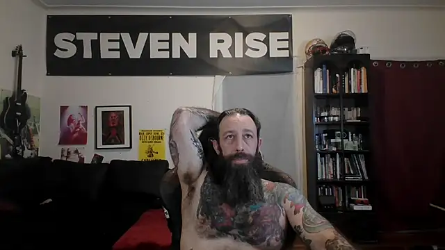 Snapshot of StevenRiseNYC chatting on June 2026 11:55:01 AM StevenRiseNYC online show from June 2026 11:55:01 AM