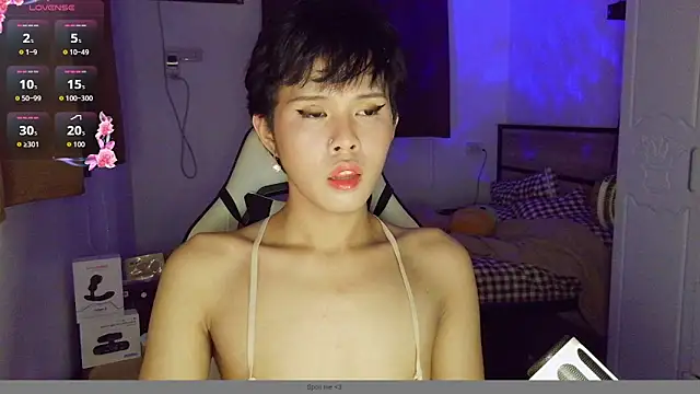 Plaxtique online show from February 2026 04:12:02 PM