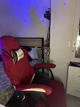 Plaxtique online show from March 2026 02:57:01 PM