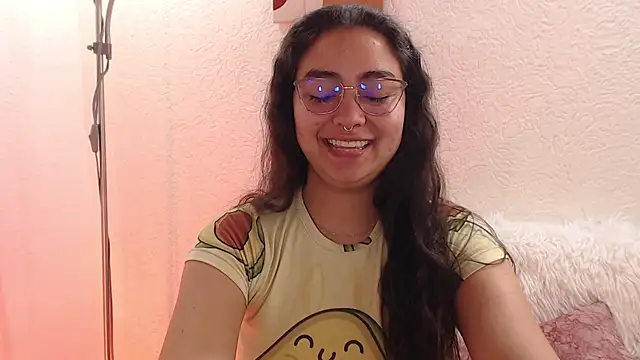  Kim  M online show from February 2026 01:01:02 PM