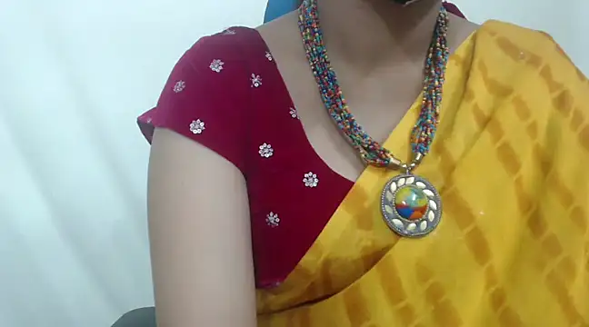 Lovely Siri 23 online show from January 2025 11:17:01 PM