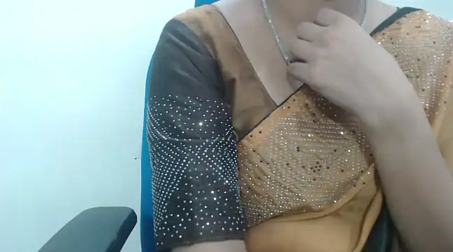 Lovely Siri 23 online show from January 2025 04:12:02 PM