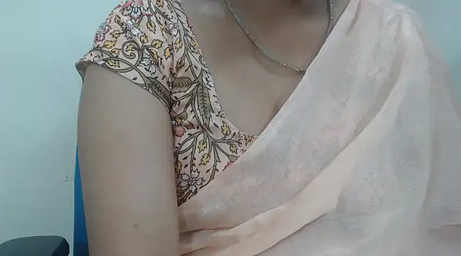 Lovely Siri 23 online show from February 2025 06:28:01 AM