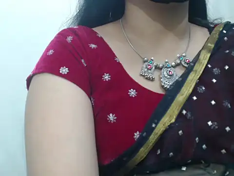 Snapshot of Lovely_Siri_23 chatting on June 2026 05:25:01 PM Lovely Siri 23 online show from June 2026 05:25:01 PM