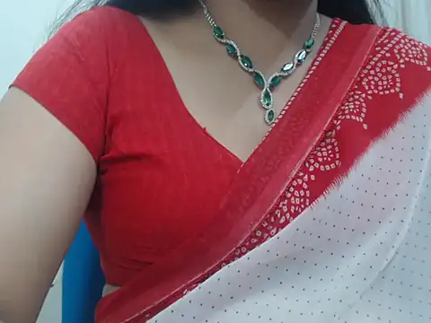 Snapshot of Lovely_Siri_23 chatting on July 2026 07:03:02 AM Lovely Siri 23 online show from July 2026 07:03:02 AM