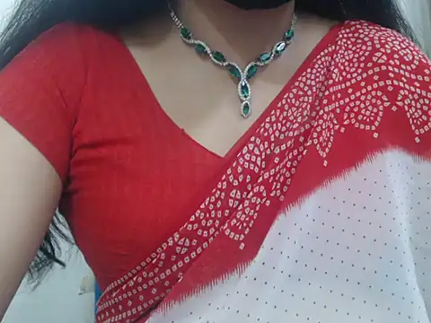 Snapshot of Lovely_Siri_23 chatting on July 2026 08:21:01 AM Lovely Siri 23 online show from July 2026 08:21:01 AM