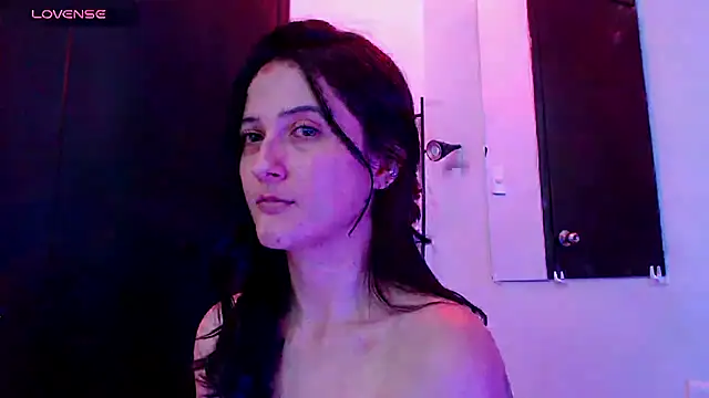 AlissonnFoxx online show from June 2026 05:28:01 AM