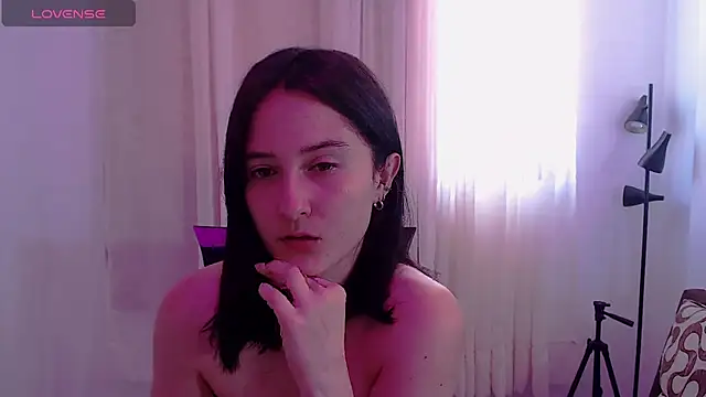 AlissonnFoxx online show from July 2026 09:06:02 PM