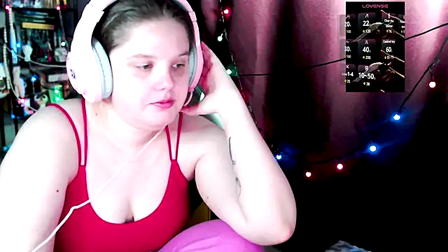 Snapshot of so_cute777 chatting on December 2025 06:47:02 PM so cute777 online show from December 2025 06:47:02 PM