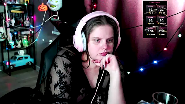 Snapshot of so_cute777 chatting on December 2025 06:52:01 AM so cute777 online show from December 2025 06:52:01 AM