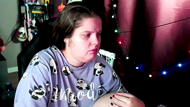 Snapshot of so_cute777 chatting on December 2025 09:32:02 PM so cute777 online show from December 2025 09:32:02 PM