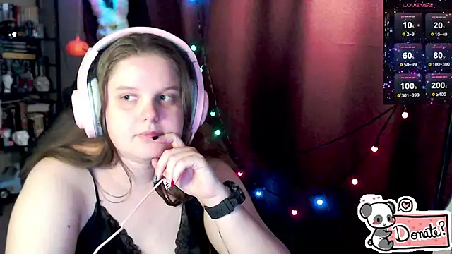 Snapshot of so_cute777 chatting on February 2026 03:22:02 AM so cute777 online show from February 2026 03:22:02 AM