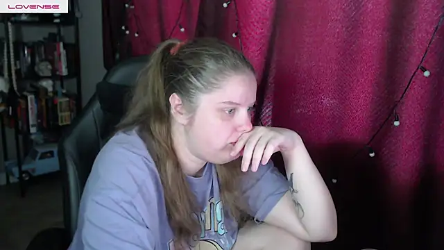 Snapshot of so_cute777 chatting on June 2026 05:28:02 AM so cute777 online show from June 2026 05:28:02 AM