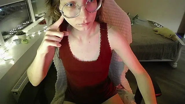 MissLinaDream online show from June 2026 09:03:02 PM