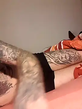 Snapshot of PIercingBoy38 chatting on January 2025 08:51:02 AM PIercingBoy38 online show from January 2025 08:51:02 AM