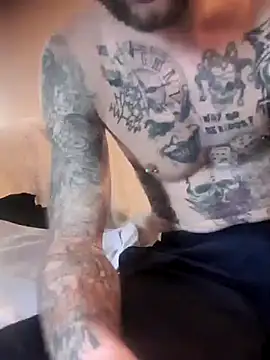 Snapshot of PIercingBoy38 chatting on February 2025 11:46:02 AM PIercingBoy38 online show from February 2025 11:46:02 AM