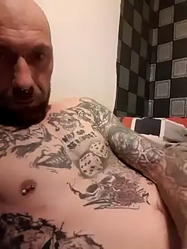 Snapshot of PIercingBoy38 chatting on March 2025 10:08:02 PM PIercingBoy38 online show from March 2025 10:08:02 PM