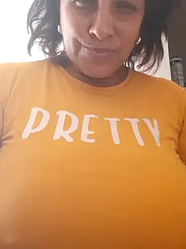 Snapshot of Valeria73 chatting on February 2025 02:16:02 PM Valeria73 online show from February 2025 02:16:02 PM