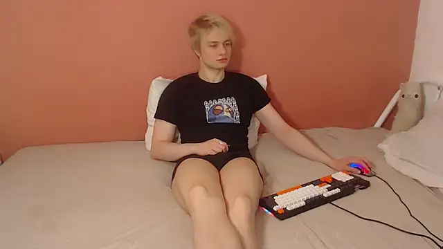 Oliver sweet  online show from April 2026 01:19:01 AM