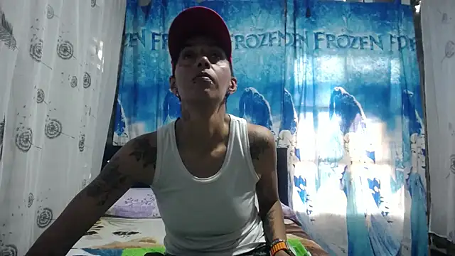 Snapshot of anyu1306 chatting on February 2026 07:03:02 PM anyu1306 online show from February 2026 07:03:02 PM