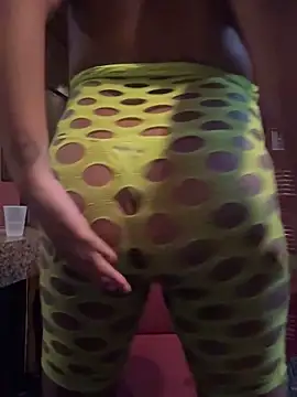 creamdreammmm online show from February 2026 03:21:02 AM