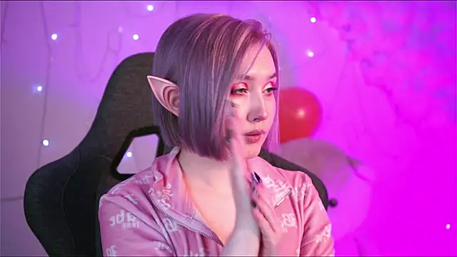 ReiYosimoto online show from February 2025 11:42:02 AM