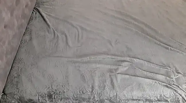 Snapshot of lili_70 chatting on December 2024 07:05:02 AM lili 70 online show from December 2024 07:05:02 AM