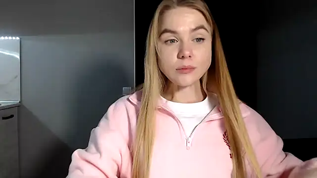 Snapshot of Sunbeam_ chatting on February 2025 07:27:02 PM Sunbeam online show from February 2025 07:27:02 PM