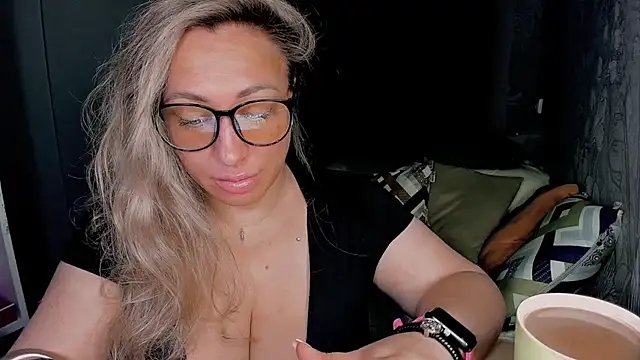 CumOnMy Tits online show from November 2025 12:55:02 AM