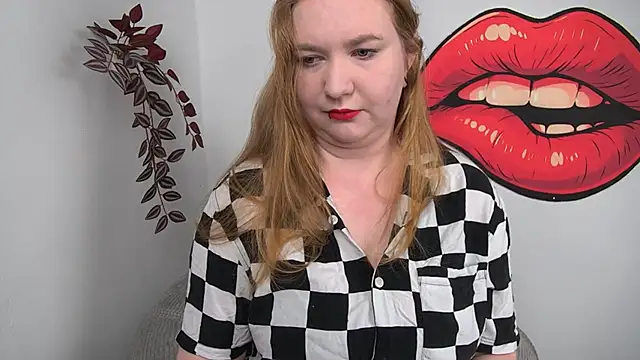 LaraDream online show from February 2026 02:25:02 PM