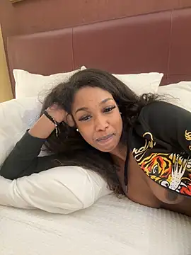 mismialove online show from February 2026 04:22:02 PM