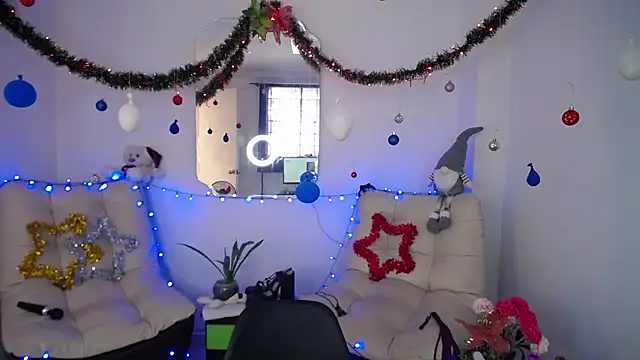 susan smith18 online show from December 2024 01:22:02 PM