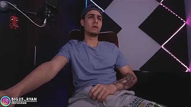 bigryann23 online show from February 2026 09:26:01 AM