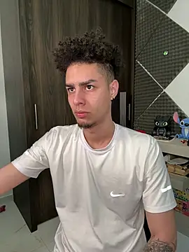 bigryann23 online show from March 2026 03:01:01 PM